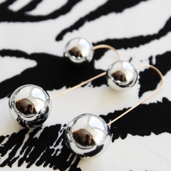 "Solar System" [FREE w/ BUNDLE] - Picture 4 of 4